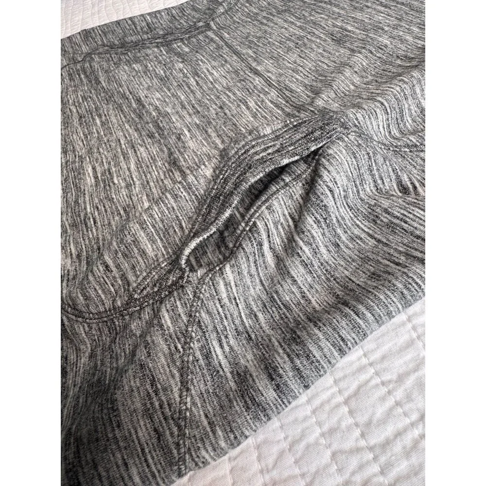 L.L. Bean Womens XL Gray Pullover Cozy Top Casual Kangaroo Pocket Cowl Neck - Picture 5 of 9